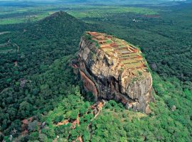 하늘에 떠있는 낙공불락의 왕궁, 스리랑카 시기리야
