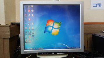 터치스크린모니터2