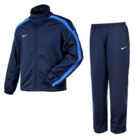 나이키트레이닝복1