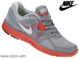 나이키루나글라이드3회주2