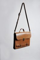 가죽크로스백2