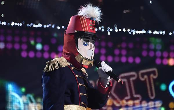 위비톡 부르는 음악대장과 100만원을 걸고 노래대결을 한다면??? 한다 vs 안한다